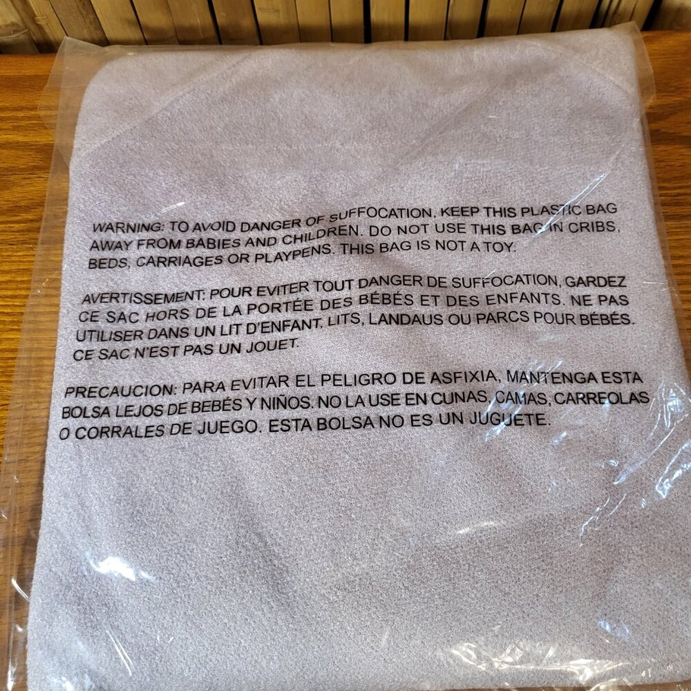 Barefoot Dreams Cozy Chic Ultra Lite Ocean Breeze Poncho One Size Ombre Violet - Picture 6 of 6